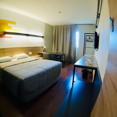 Hotel 10 Itajai/Navegantes Extérieur photo