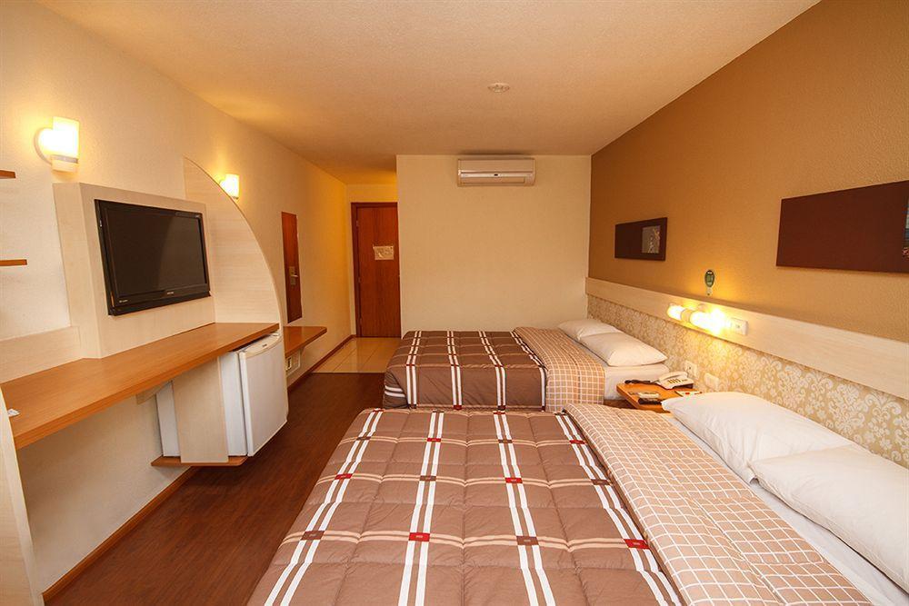 Hotel 10 Itajai/Navegantes Extérieur photo