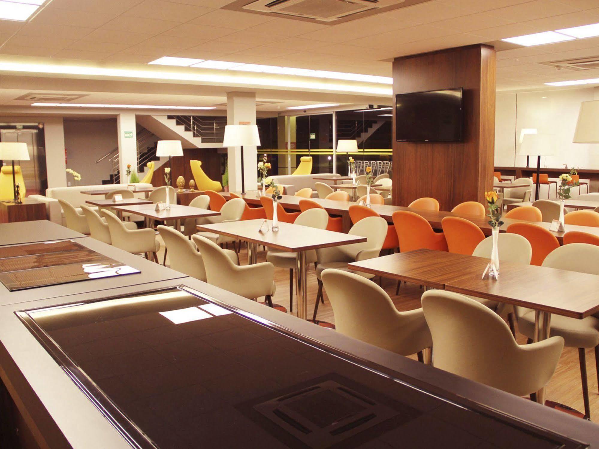 Hotel 10 Itajai/Navegantes Extérieur photo